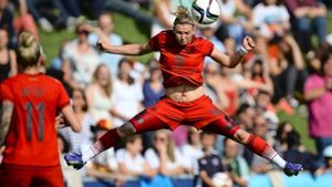 Auf dem Sprung zur WM: An diesem Sonntag starten Alexandra Popp und die deutsche Frauenfußball-Nationalmannschaft ins Turnier Foto: dpa