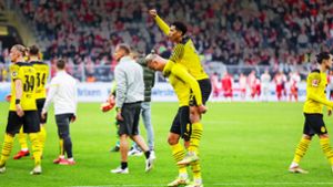 Immer öfter obenauf: Jude Bellingham wächst bei Dortmund in eine spielentscheidende Rolle hinein. Foto: imago//Dennis Ewert