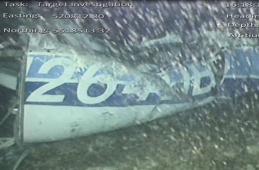 An Bord des abgestürzten Flugzeugs des vermissten Fußballers Emiliano Sala ist eine Leiche entdeckt werden. Foto: AFP