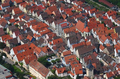Im gesamten   Marbacher Stadtgebiet  befinden sich  immerhin fast 80 Gebäude, in denen niemand wohnt. Foto: (Werner Kuhnle)