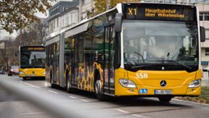 Die auffällig gefleckten X-1-Busse  sind ein Mittel zur Luftreinhaltung in Stuttgart. Foto: Lichtgut/Max Kovalenko