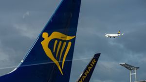 In einem Ryanair-Flugzeug war es in der Nacht zum Samstag zu einem Druckabfall gekommen. Foto: dpa