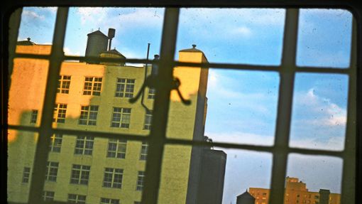 Auch als Fotograf hat sich Lyonel Feininger (1871–1956)vor allem für Architektur und Licht interessiert: Bliss Building in New York, um 1950. Foto: President and Fellows of Harvard College/VG Bild-Kunst 2023