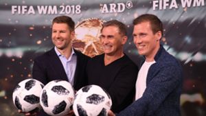 Thomas Hitzlsperger (links), Stefan Kuntz (Mitte) und Hannes Wolf sind die Experten der ARD rund um die Fußball-WM. Foto: Bongarts