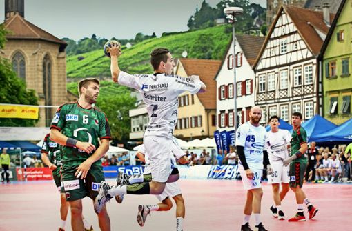 Der Esslinger Marktplatz wird am dritten Juli-Wochenende  Schauplatz für Handballsport der Spitzenklasse. Foto: Horst Rudel