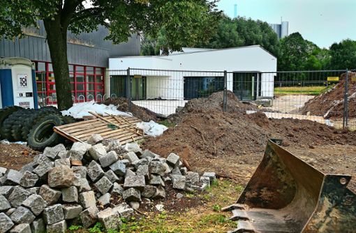Im August 2013 wurde das Zentrum Zell abgerissen. Jetzt sollen auf dieser  Fläche  möglichst bald 70 Sozialwohnungen gebaut werden Foto: Horst Rudel