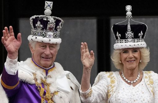 Die just gekrönten Monarchen: König  Charles III. und Königin Camilla Foto: dpa/Frank Augstein