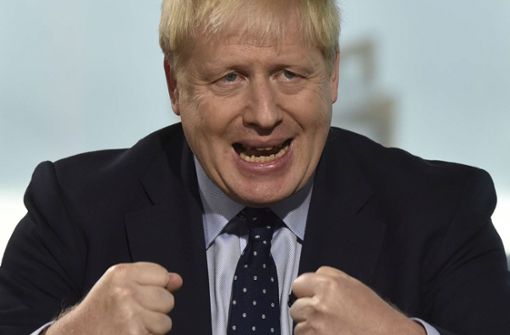 Großbritanniens Premierminister Boris Johnson wirft seinen Gegnern „Verrat am Volk“ vor. Foto: AFP/Jeff Overs