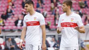 Die VfB-Neuzugänge und Abwehrrecken Konstantinos Mavropanos (li.) und Waldemar Anton. Foto: Baumann