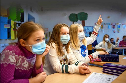In der kalten Jahreszeit und in der Pandemie fallen viele Schüler und Lehrer krankheitsbedingt aus. Foto: picture alliance/dpa/Gregor Fischer