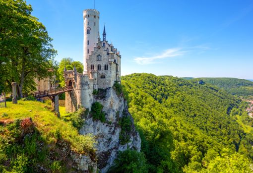 Das Schloss Lichtenstein wirkt wie aus einem Märchen entsprungen.