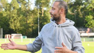Sahin Durdu, sportlicher Leiter beim TSV Weilimdorf, hat just die ersten beiden Sommertransfer fix gemacht. Foto: Günter Bergmann