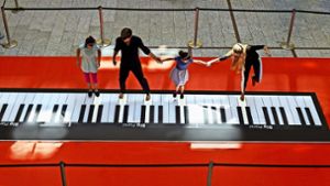 Sieben Meter lang ist die Tastatur – etwas sportlich sollten die Klavierspieler da schon sein. Foto: privat