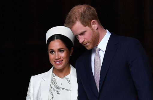 Herzogin Meghan und Prinz Harry haben dem Königshaus final den Rücken gekehrt. Foto: AFP/BEN STANSALL