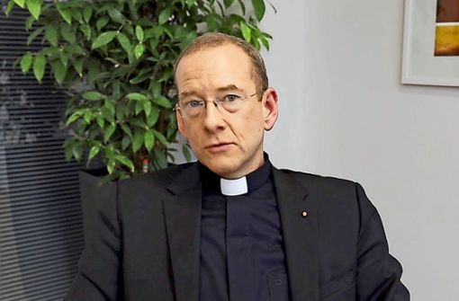 Monsignore Christian Hermes, der katholische Stadtdekan von Stuttgart, fordert Demonstrationen gegen t „Menschenverachtung im Rotlicht“. Foto: Screenshot