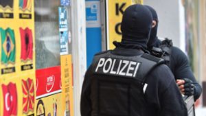 Besonders in NRW und Berlin ging die Polizei in kurzer Folge mit Razzien gegen Clan-Strukturen vor. Foto: dpa/Paul Zinken