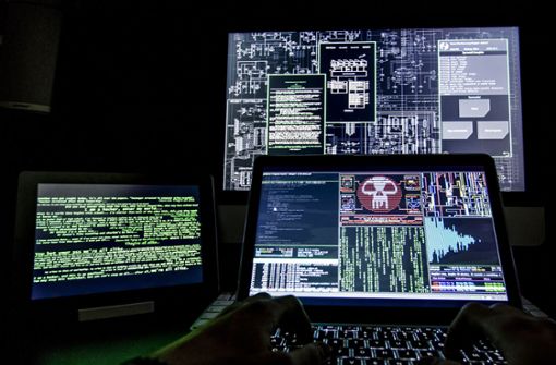 Gemeinsam mit weiteren Bundesländern wird Baden-Württemberg das Szenario eines Cyberangriffs trainieren. Foto: Reporters/STG/Laif