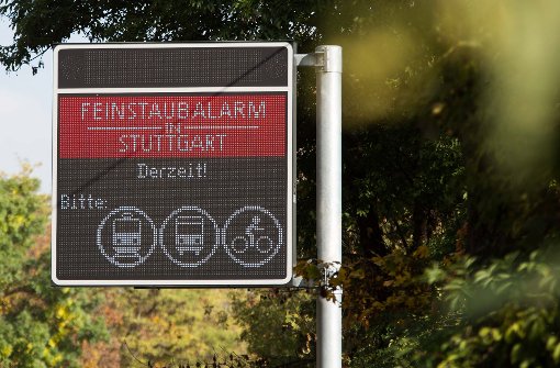 Erneut ruft die Stadt Stuttgart einen Feinstaubalarm aus. Foto: dpa