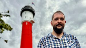 Daniel Jochheim ist der neue Leuchtturmwärter auf der Nordseeinsel Wangerooge. Foto: Jörn Hüneke/dpa