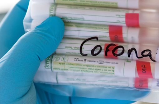 Tests auf das Coronavirus sollen in Bayern auch ohne Symptome möglich werden. Foto: dpa/Hendrik Schmidt