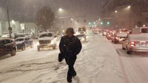 An der Ostküste wie hier in New York gab es den ersten Wintereinbruch mit ausgiebigen Schneefällen. Foto: The Journal News