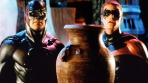 Bis heute Auslöser von Hohn,  Wut und Entsetzen: George Clooney (li.) und Chris O’Donnell 1997 in den Titelrollen von Joel Schumachers „Batman & Robin“. Foto: imago images