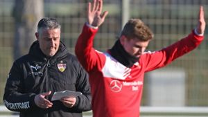 VfB-Trainer Jürgen Kramny hält große Stücke auf Timo Werner. Foto: Baumann