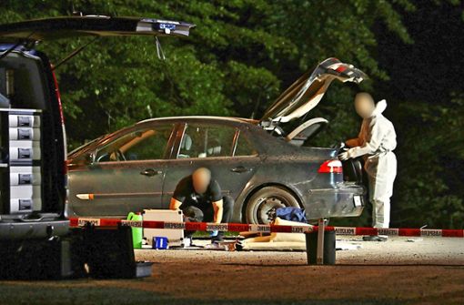 In der Nacht auf Mittwoch hat die Polizei in Aspach einen Renault untersucht. Foto: 7aktuell.de/Kevin Lermer
