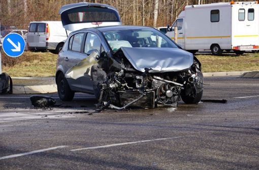 Auf der A81 bei Mundelsheim ereignete sich am Donnerstag ein Unfall. Foto: SDMG/Hemmann