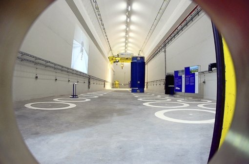 Das unterirdische Zwischenlager in Neckarwestheim wurde 2006 eingeweiht. Jetzt soll ein Depot für schwach radioaktiven Müll den Hochsicherheitstrakt für ausgediente Brennstäbeergänzen. Foto: dpa