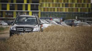 Die Parkplätze am Klinikum in Winnenden sind knapp. Foto: Gottfried Stoppel