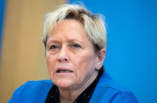 Kultusministerin Eisenmann prescht vor, jetzt müssen ihr die anderen Kultusminister folgen. Foto: dpa/Bernd von Jutrczenka