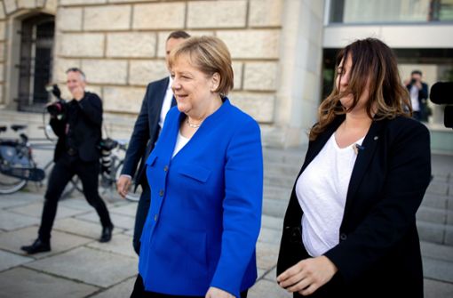 Unerschütterlich gelassen: Angela Merkel nach der Unions-Fraktionssitzung. Foto: dpa