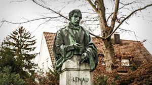 Die Büste von 1903 dürfte die älteste Erinnerung an Nikolaus Lenau sein,  die es in Deutschland gibt. Foto: Horst Rudel