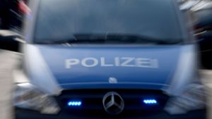 Die Polizei sucht Zeugen zu der sexuellen Belästigung in Feuerbach. (Symbolbild) Foto: dpa/Carsten Rehder