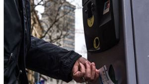 Künftig müssen Autofahrer mehr Geld in die Parkautomaten  stecken. Foto: Lichtgut/Max Kovalenko