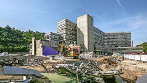 Der  Neubau des Landratsamts in Esslingen ist ein erheblicher Ausgabeposten im Kreishaushalt des kommenden Jahres. Foto: Roberto Bulgrin