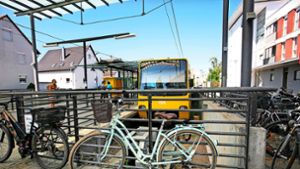 Die Ostfilderner Stadträte haben sich zum Ziel gesetzt, Radverkehr und öffentlichen Nahverkehr wie hier an der Stadtbahn-Haltestelle Nellingen möglichst gut zu vernetzen. Foto: Ines Rudel