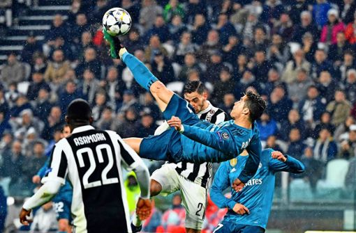 Vorläufiger Höhepunkt der Fallrückzieher-Historie: der Treffer von Cristiano Ronaldo gegen Juventus Turin.  Foto: AFP