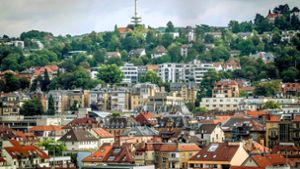 Die Stadt will wissen, ob einige der Ferienwohnungen in Stuttgart auch dauerhafter Wohnraum sein kann. Foto: Lichtgut/Max Kovalenko