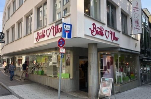 Sackgassen-Schild vor dem Beate-Uhse-Shop an der Marienstraße in Stuttgart: Findet sich jemand, der den Weg des  Geschäfts doch wieder  öffnet? Foto: StN