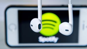 Spotify führt eine Kinder-Version seiner App in Deutschland ein (Symbolbild). Foto: dpa/Daniel Bockwoldt