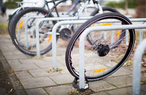 Und weg: Organisierte Diebe schlagen aber nicht nur an öffentlichen Fahrradständern zu. Foto: dpa