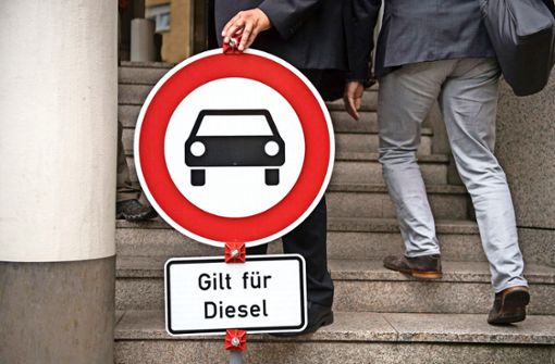 Seit Jahresbeginn gilt in Stuttgart ein Dieselfahrverbot für Fahrzeuge mit Euronorm vier und schlechter. Foto: dpa