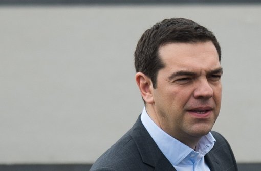 Im parteieigenen Radiosender Sto Kokkino dachte Alexis Tsipras laut über vorgezogene Neuwahlen nach. (Archivfoto) Foto: dpa