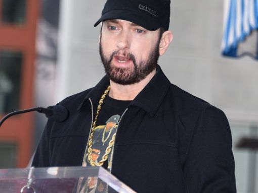 Eminem, hier im Jahr 2020, feiert, seit 16 Jahren nüchtern zu sein. Foto: Janet Gough / AFF/ddp images