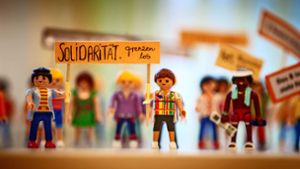 Die Playmobilfiguren sollen auch jüngere Menschen ansprechen. Foto: Gottfried Stoppel