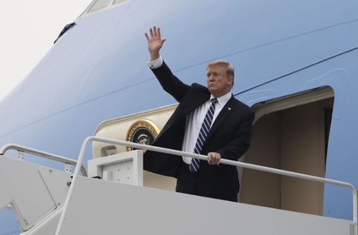 Mehr als zwei Stunden früher reist der US-Präsident Donald Trump zurück nach Washington. Foto: AP