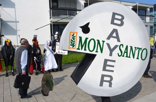 Bayer und Monsanto sind eine unselige Verbindung eingegangen – die Arbeitnehmervertreter im Bayer-Aufsichtsrat konnten sie nicht verhindern. Foto: AFP