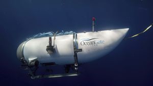 Diese von OceanGate Expeditions zur Verfügung gestellte undatierte Aufnahme zeigt das Titan-U-Boot des Unternehmens OceanGate Expeditions. Im Nordatlantik suchen Rettungskräfte fieberhaft nach einem Tauchboot, das mit fünf Insassen auf dem Weg zum berühmten Wrack der Titanic war. Foto: OceanGate Expeditions//pa
